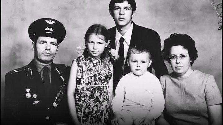 Александр маркович новиков жена дети фото Александр маркович новиков жена дети фото