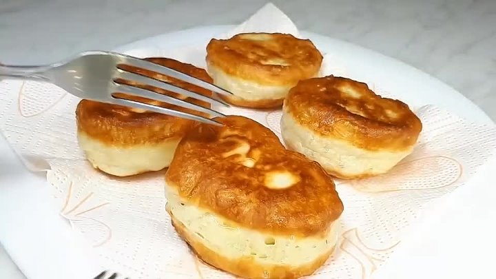 Оладушки на кефире с фото пошагово Оладушки на кефире с фото пошагово