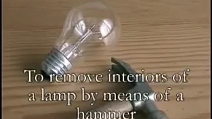 Как сделать дизайнерскую свечку из лампочки. Отличная идея для роман ...