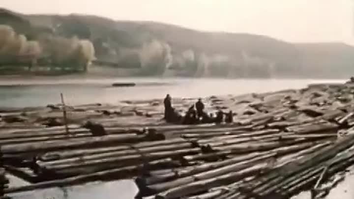 Течёт река Волга. ( кадры из фильма). В СССР первый широформатный )