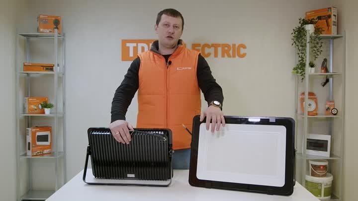 Распаковка светодиодных прожекторов СДО-04 высокой мощности ТМ TDM E ...