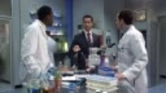 [WwW.VoirFilms.org]-Better.Off.Ted.S01E02.FRENCH.LD.DVDRip.X...