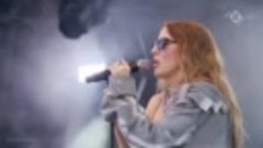 Ellie Goulding - Outside (Live Pinkpop 2023)  Крыша