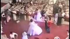 узбеки зажигают на свадьбе