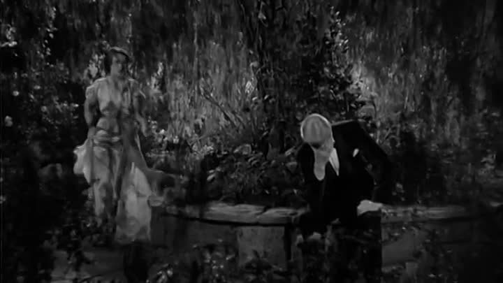 Smilin Through (1932)   Norma Shearer, Fredric March, Leslie Howard