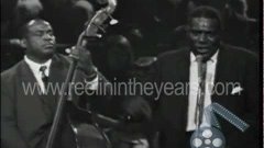 Howlin&#39; Wolf &quot;Smokestack Lightning&quot; Live 1964 (Reelin&#39; In Th...