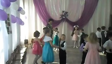 танцы в детском саду.