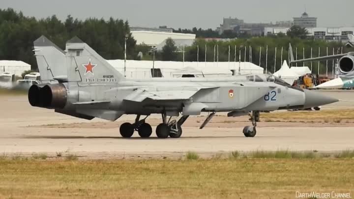 взлет МиГ-31БМ