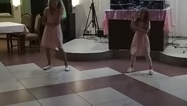 Танец для бабушки 💃👍👏