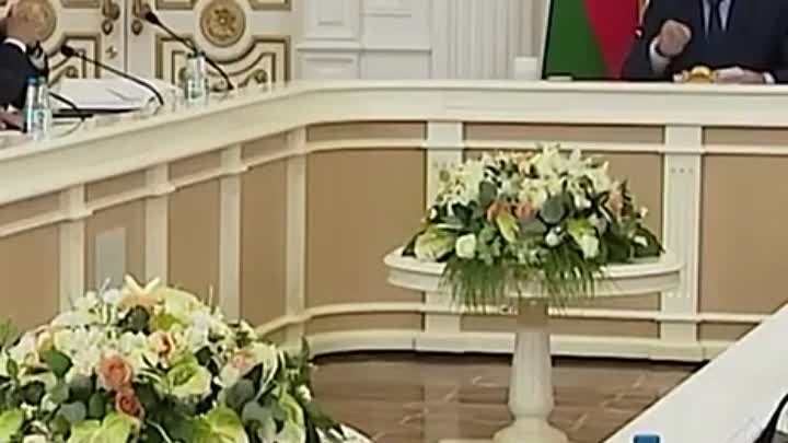 А. Г. Лукашенко - президент Республики Беларусь. 