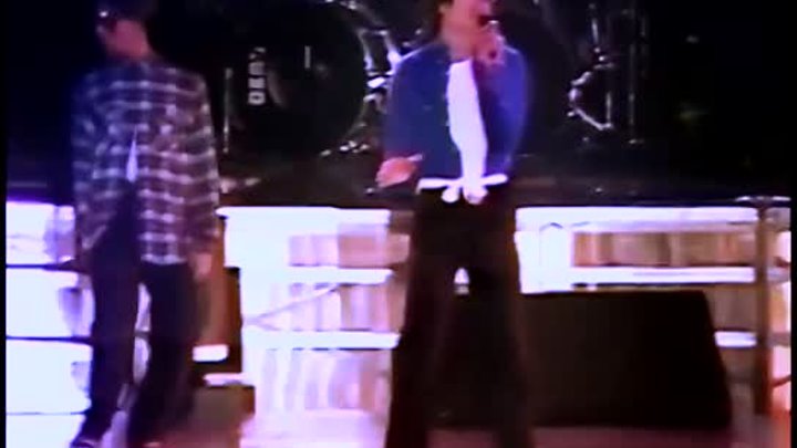 Michael Jackson - The Way You Make Me Feel - BWT Wembley 1988 - [HD]