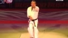 Seidokaikan Karate demo by Nobuaki Kakuda in Paris Bercy 200...