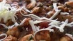 Рагу из баклажанов с курицей и сулугуни: простой рецепт