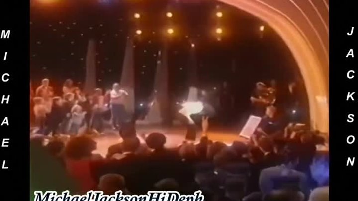 Michael Jackson ''Earth Song'' Live 1996 WMA Awards