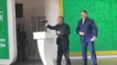 Рустам Минниханов прибыл на День Татарстана на выставку-фору...