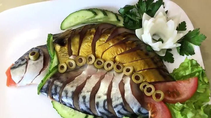 Нарезка скумбрии на праздничный стол фото Нарезка скумбрии на праздничный стол фото