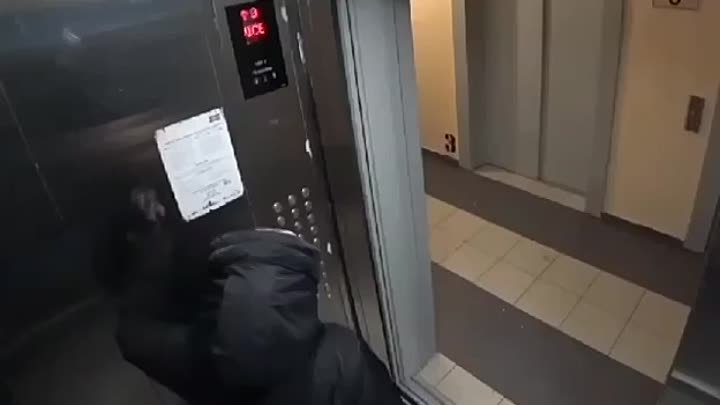 Чудо-лифт бесит людей 😂👿😁