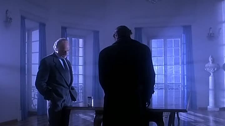 El detective y la muerte (Gonzalo Suárez, 1994)