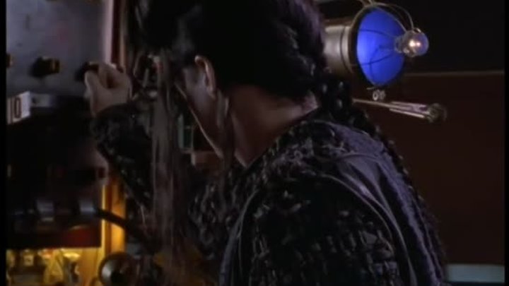 Lexx S02E14 Patches In The Sky