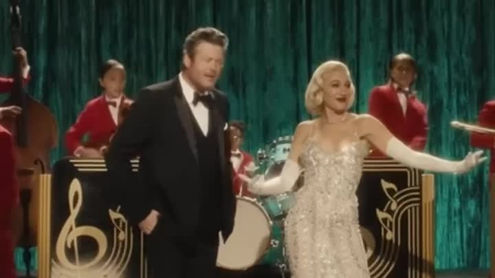 Gwen Stefani — You Make It Feel Like Christmas ft. Blake Shelton