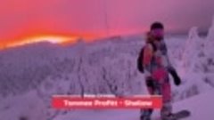 Snowboard Into The Sunset #SkiResortSunset #TommeeProfitt - ...
