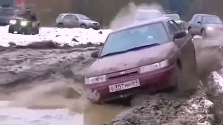 Самое главное в любой машине - это прокладка между рулём и водительс ...