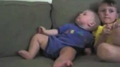 Смешные дети  Top Funny baby babies falls  falling funny