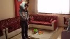 Dünyada izlenme rekoru kıran Türk namaz videosu (Child salah...