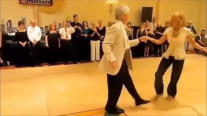 Как они здорово танцуют
