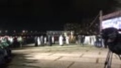 Сотни свечей зажгли новороссийцы во время крестного хода пер...
