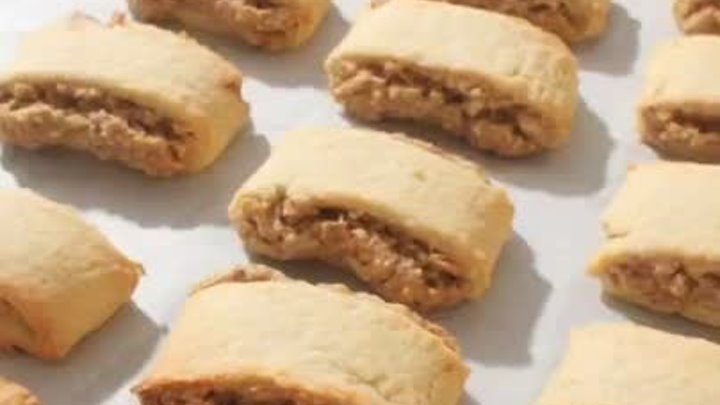 Сегодня на десерт печенье с грецкими орехами 🍪

Орехи 