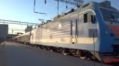 ЭП1П-034 с поездом №684 Ростов — Адлер. ( 360 X 640 ).mp4