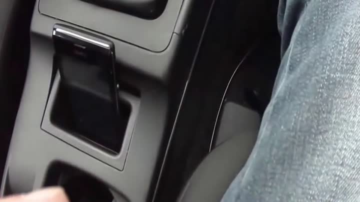 установка USB провода на Mitsubishi Lancer X.mp4