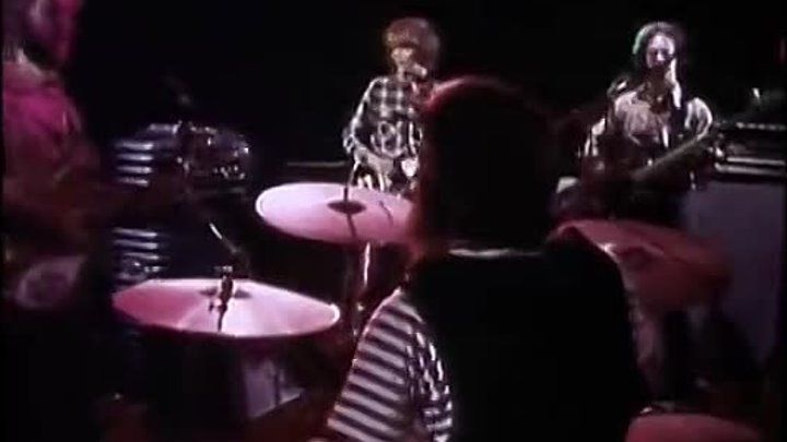 Creedence Clearwater Revival - I Heard It Through The Grapevine (Off ...