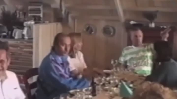 Путин в молодости (1080p).mp4