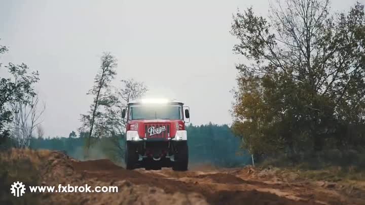 Команда Алеша Лопрайса и новый грузовик Praga V4S DKR