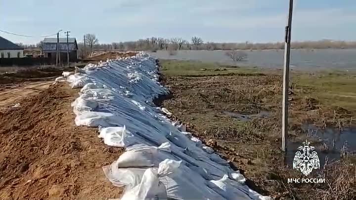 В Оренбургскую область для борьбы с паводком из Татарстана прибыл св ...