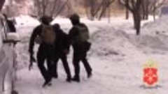Жители Кузбасса напали с пистолетом и ружьем на полицейских
