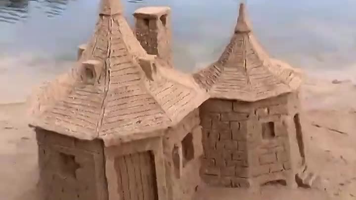 Работа – строить замки из песка