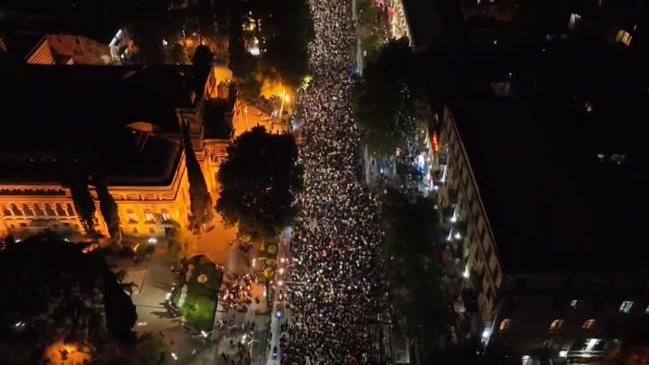 Протесты против закона об иноагентах в Тбилиси