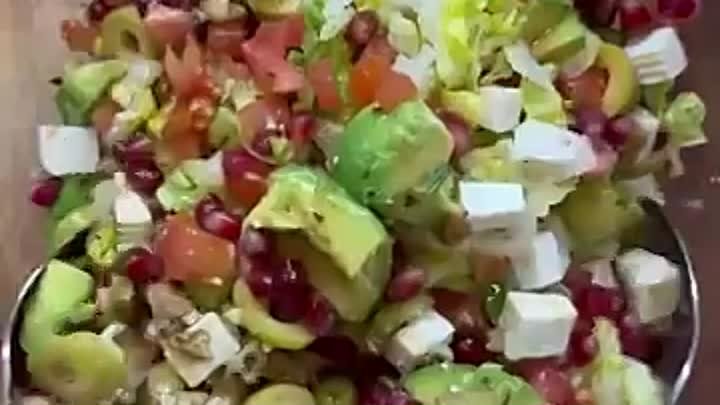 Полезный и вкусный витаминный овощной салат