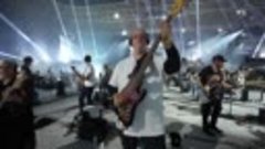 Enter Sandman - Metallica with 1.000 musicians  (São Paulo 2...