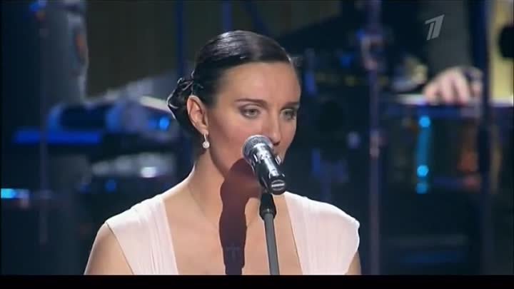 Елена Ваенга — Бабушка (концерт в Кремле) 07.01.2012