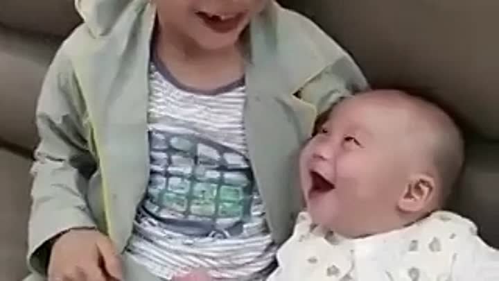 Что может быть лучше детского смеха?! 😁