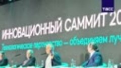 Евгений Касперский впервые представил смартфон с операционно...