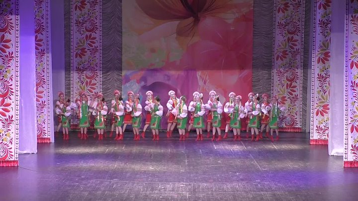 Ансамбль счастливое детство хабаровск фото Ансамбль счастливое детство хабаровск фото