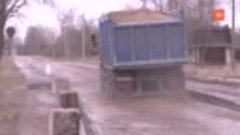 Состояние дороги на Дятлово довело местных жителей до «точки...