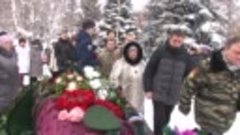 Родные и близкие простились с погибшими Сергеем Дерендяевым ...