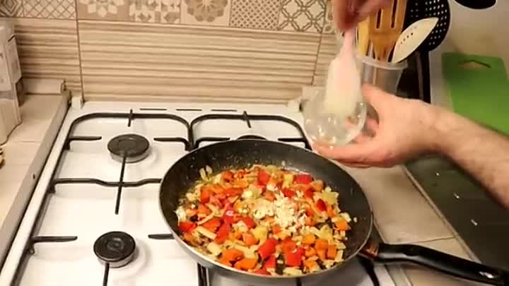 Как готовить ШАКШУКА (яичница с помидорами)