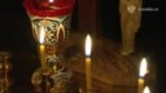 Путин в церкви поставил свечу за упокой погибших в результат...
